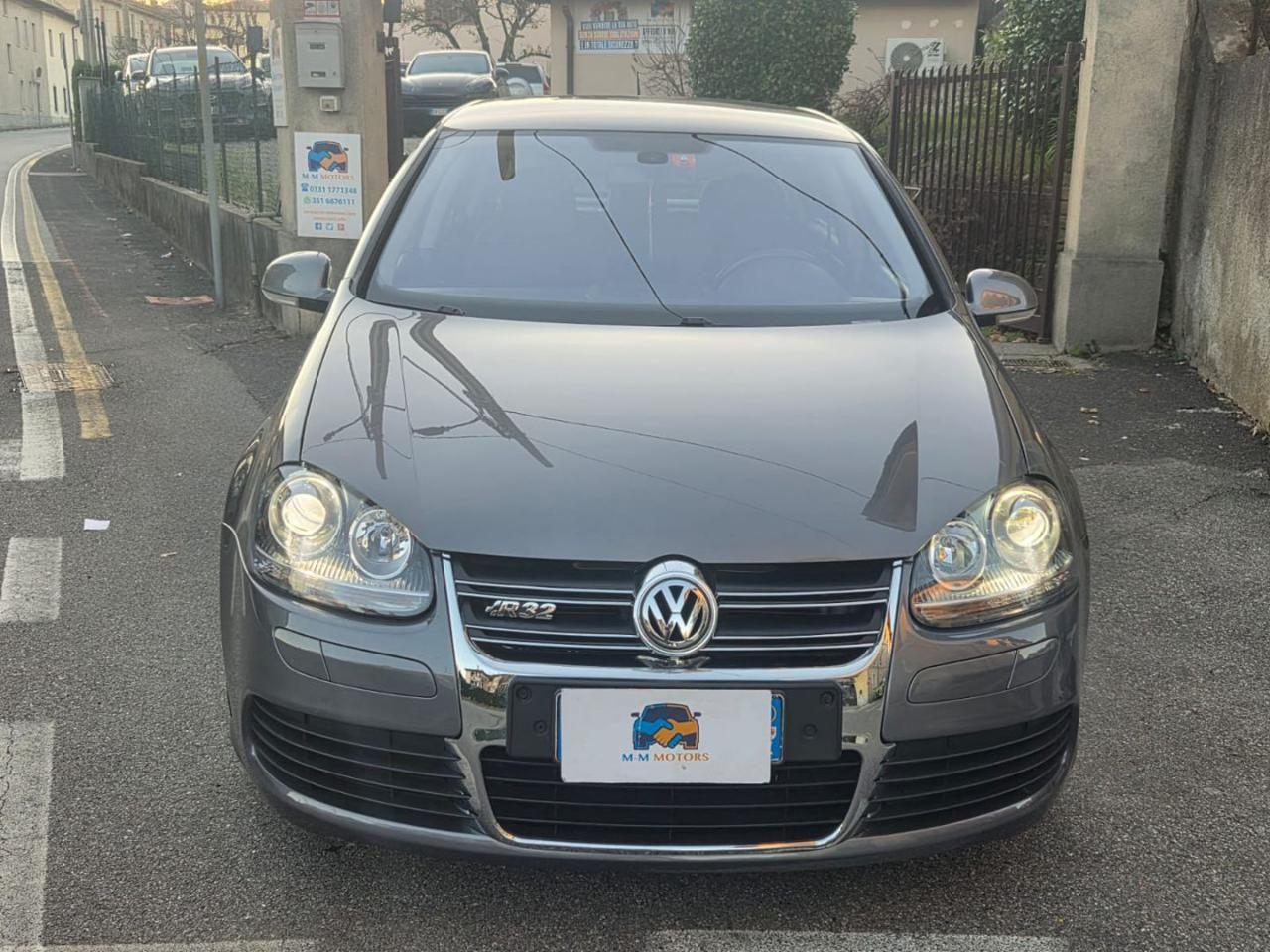 VOLKSWAGEN Golf 3.2 VR6 4mot. 5p. R32