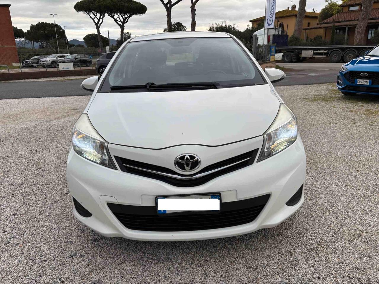 Toyota Yaris 1.0 5 porte