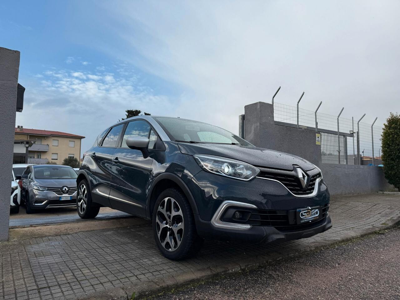 RENAULT CAPTUR FULL OPTIONAL - FINANZIABILE