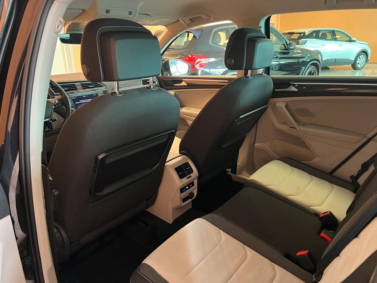 Volkswagen Tiguan 2.0 TDI SCR 4MOTION Executive BlueMotion Technology