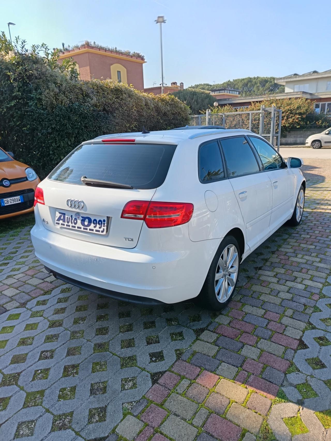 Audi A3 SPB 1.6 TDI 105 CV CR Ambition