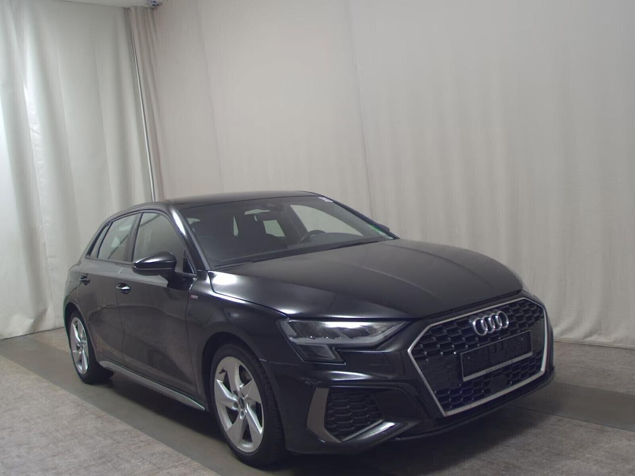 Audi A3 Sportback 35 TFSI S-Line Navi+ LED