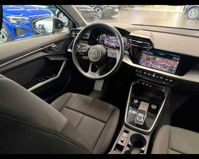 AUDI A3 SPB 30 g-tron S tronic Business Advanced