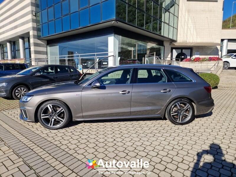 Audi A4 A4 Avant 30 TDI/136 CV S tronic S line edition