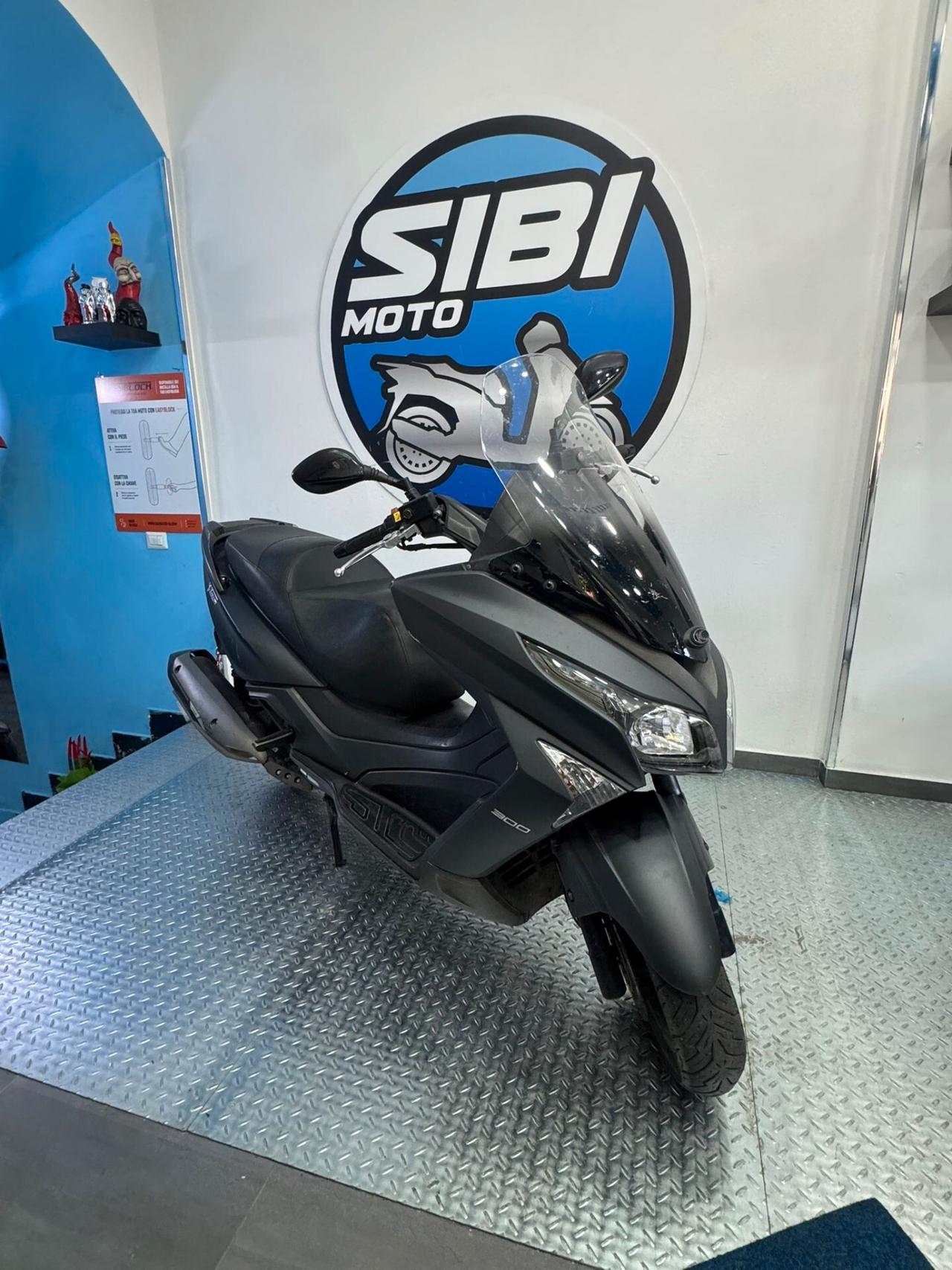 KYMCO X-TOWN 300