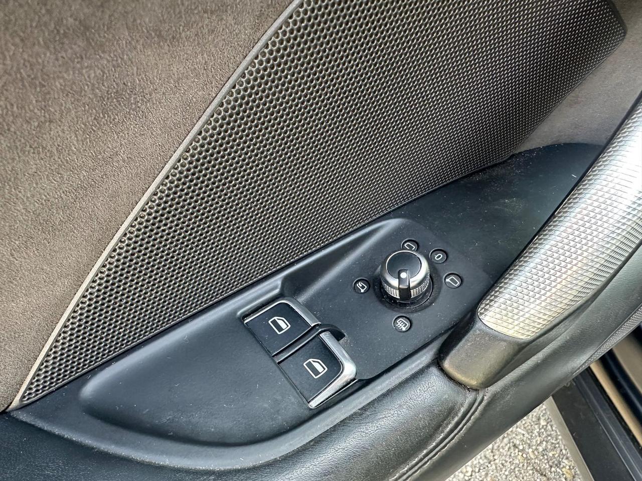 Audi TT S Line 2.0 TFSI #8773