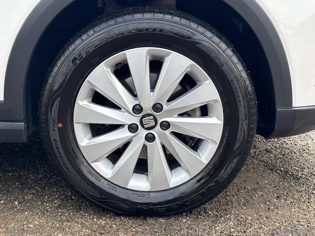 SEAT Arona 1.0 TGI Style UNICO PROPIETARIO