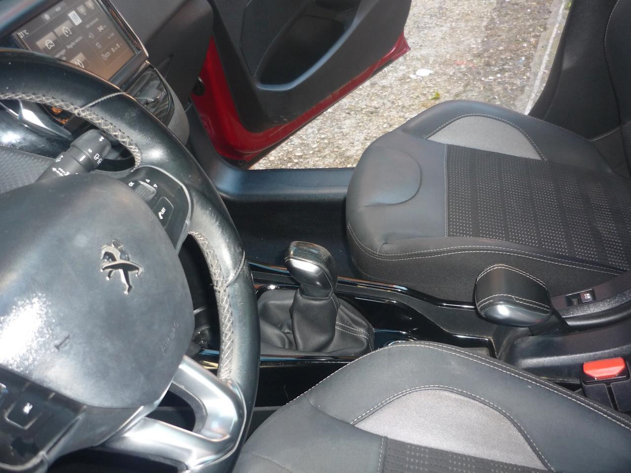 Peugeot 2008 PureTech 82 Allure