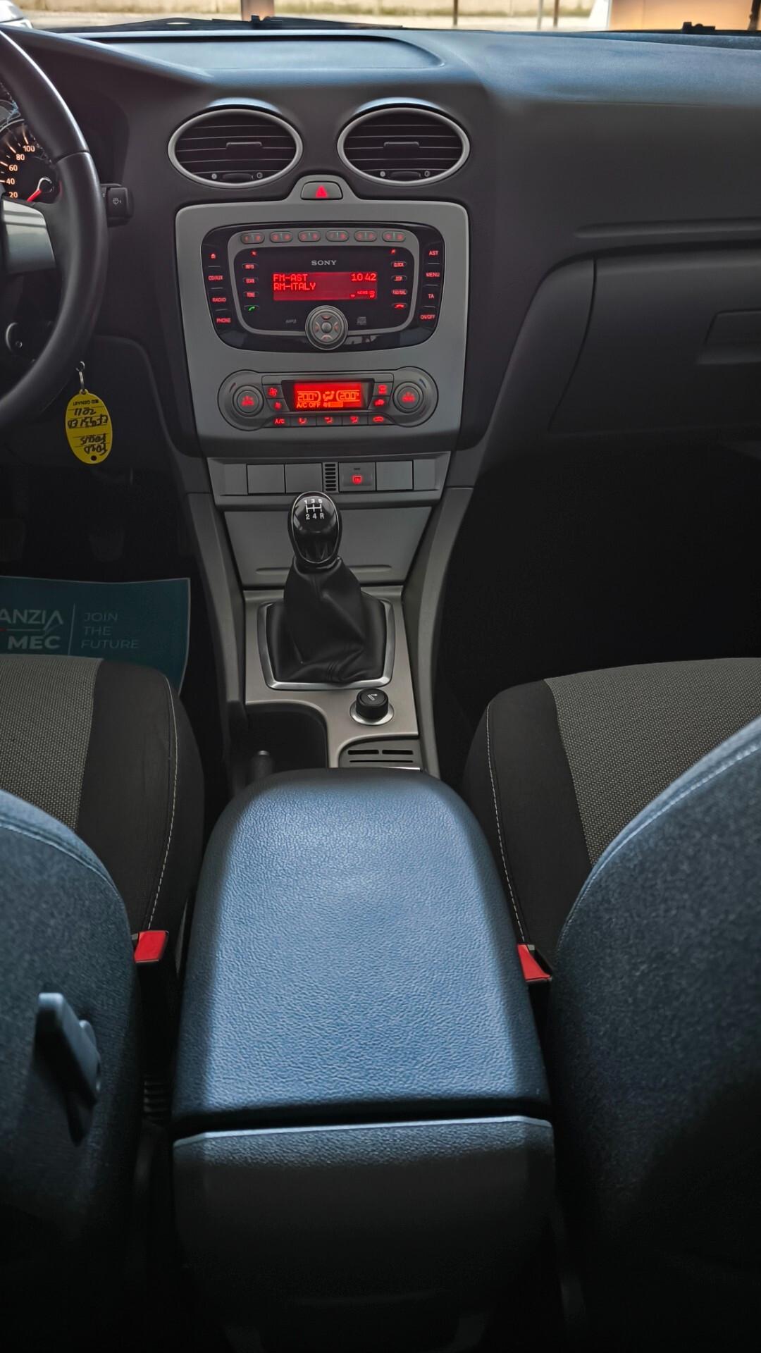 Ford Focus 1.6 (100CV) SW Titanium