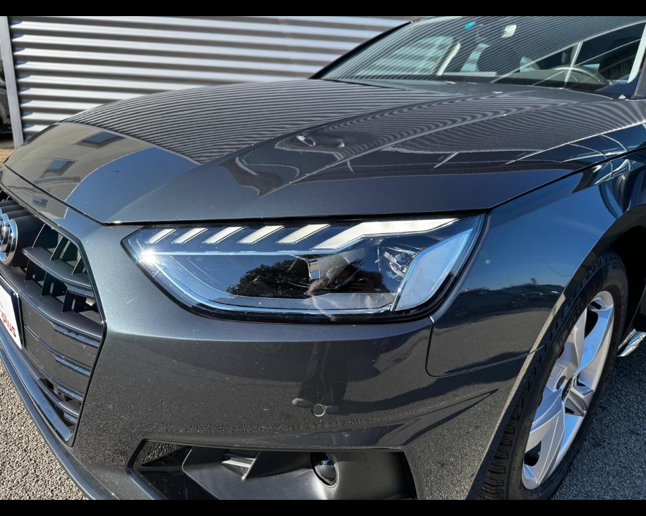 AUDI A4 AVANT 35 TFSI MHEV S-TRONIC BUSINESS ADVANCED