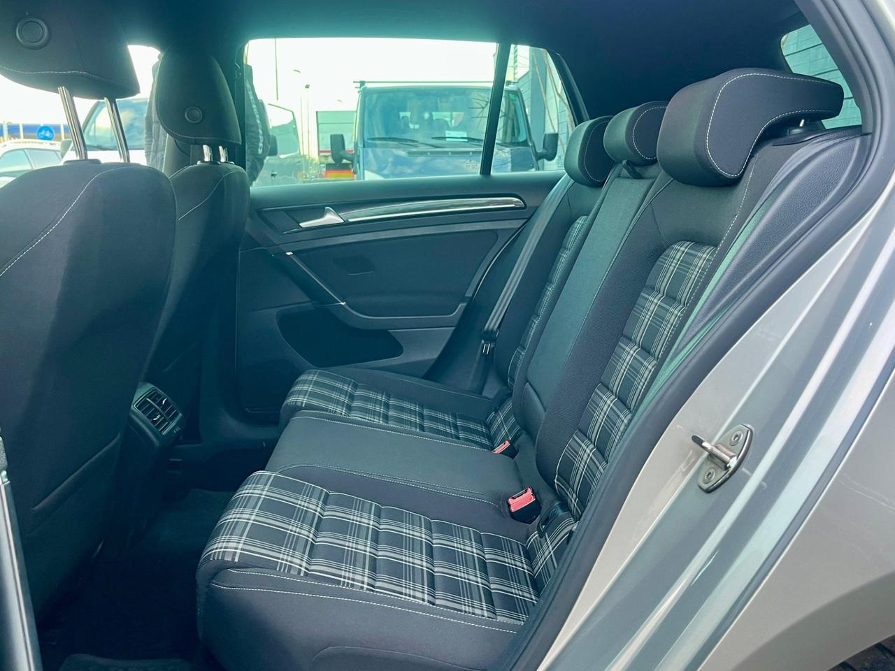 Volkswagen Golf 2.0 TDI GTD DSG EURO 6B BlueM Tech