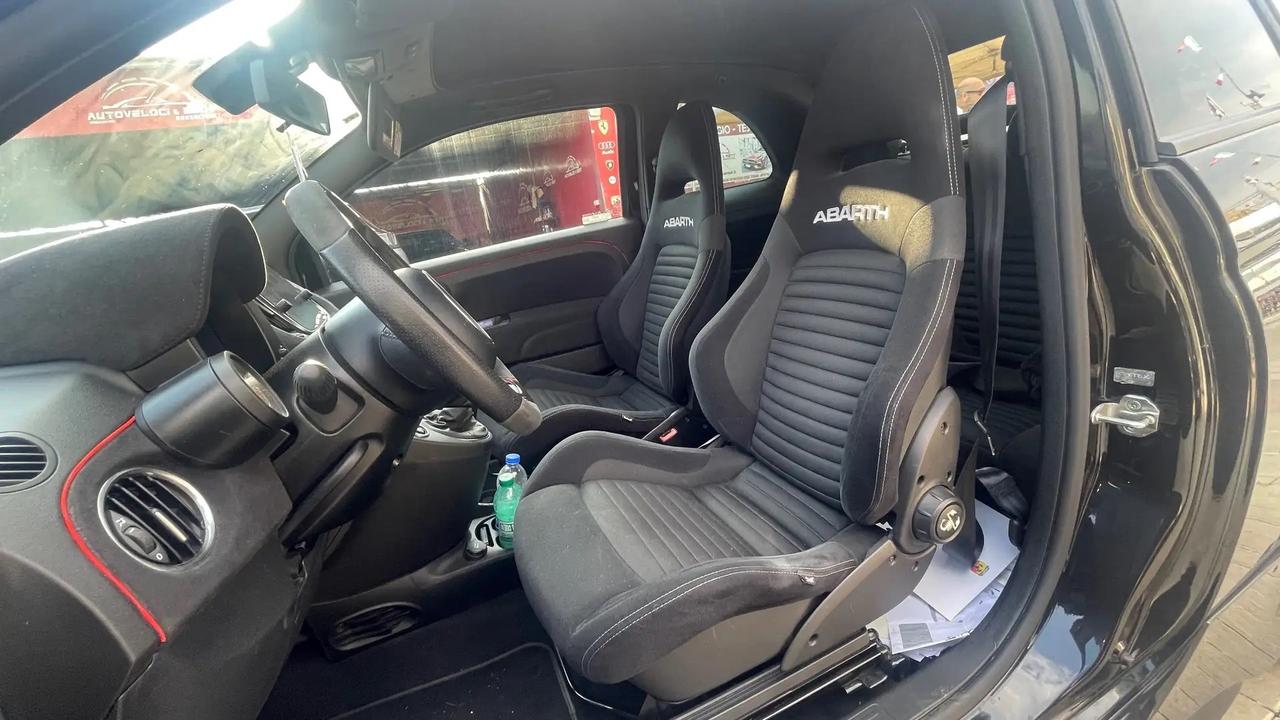 Abarth 595 C 1.4 Turbo T-Jet 180 CV Competizione