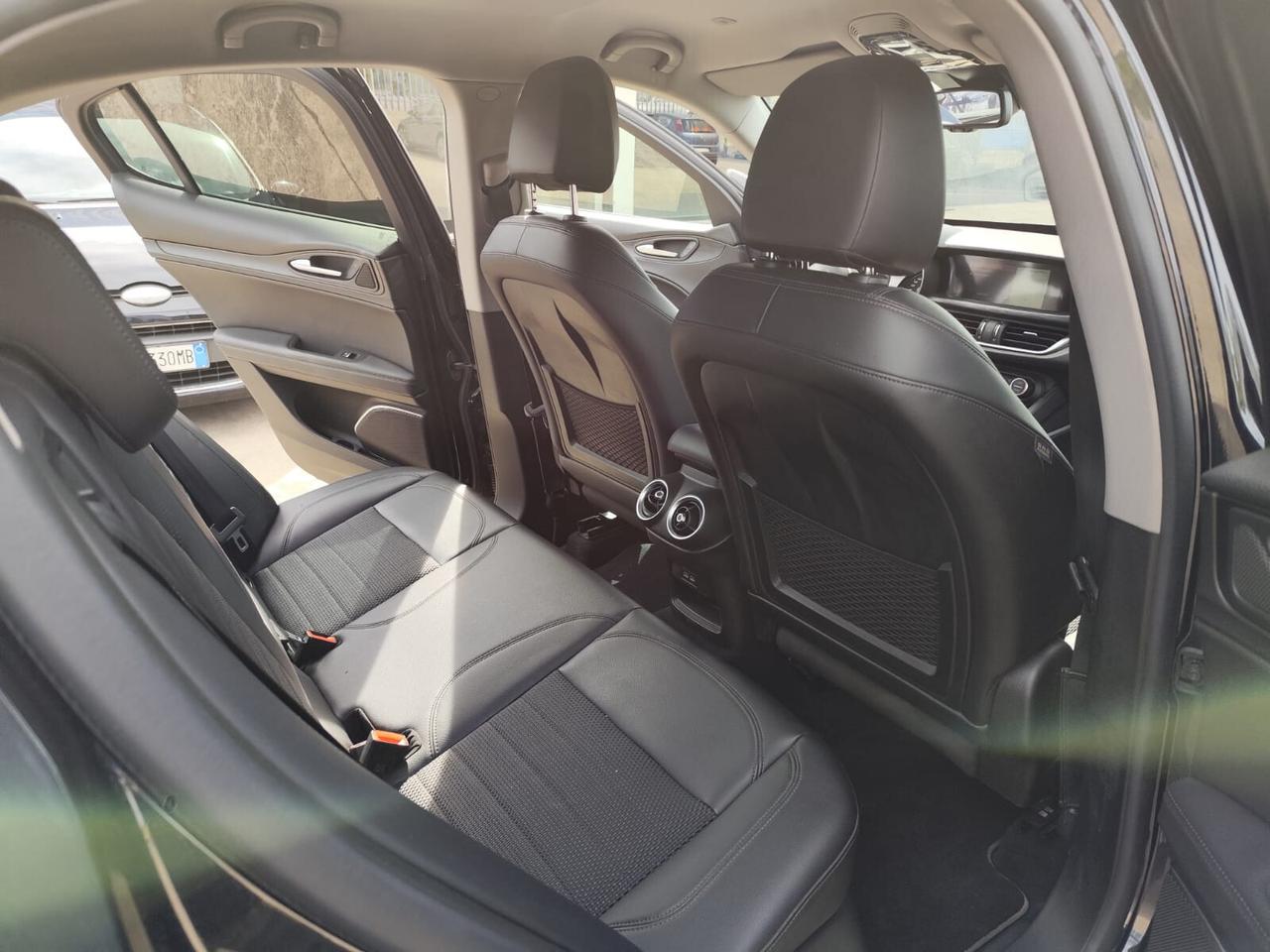 Alfa Romeo Stelvio 2.2 Turbodiesel 210 CV AT8 Q4 Super