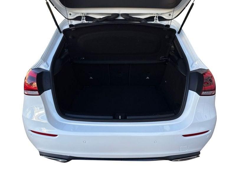 Mercedes-Benz Classe A A 180 d Sport Night edition auto