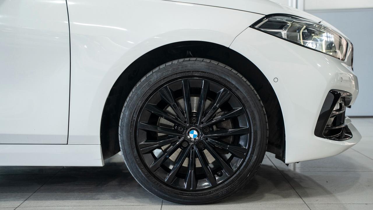 Bmw 118 D 5P SPORT F40 2.0 150CV TETTO VIRTUAL LUCI PELLE