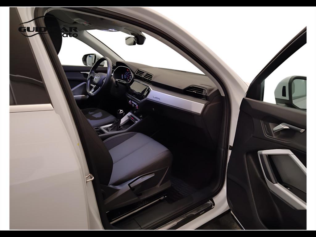 AUDI Q3 I 2019 Sportback - Q3 Sportback 35 2.0 tdi Business Plus