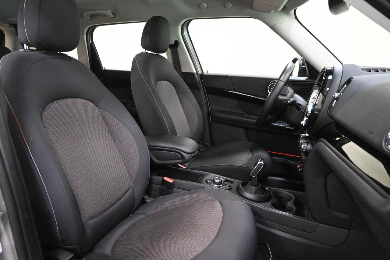 MINI Mini Countrym.(F60) Mini 1.5 Cooper Classi...