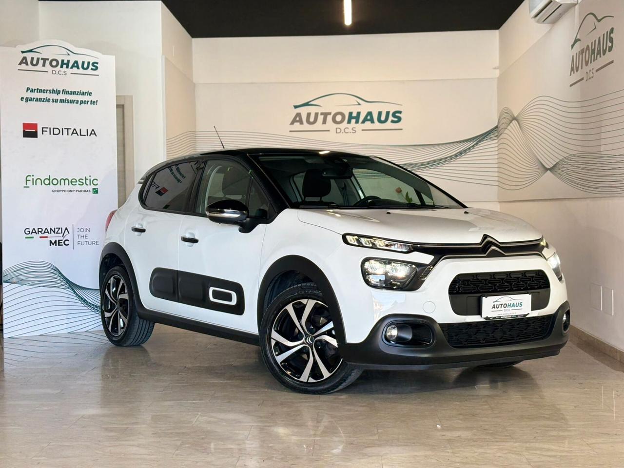Citroen C3 1.2 Benzina 83 cv -Shine Pack Navigatore e Telecamera