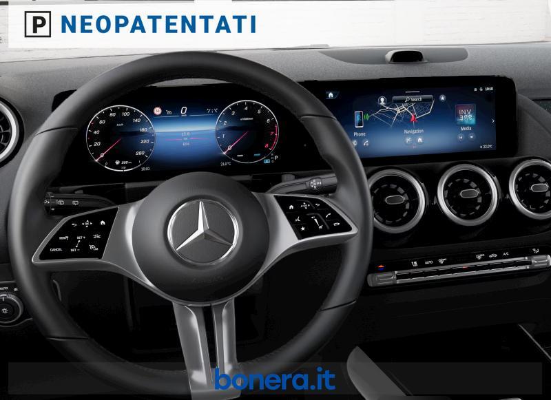 Mercedes GLA 180 180 Progressive Extra 7G-DCT