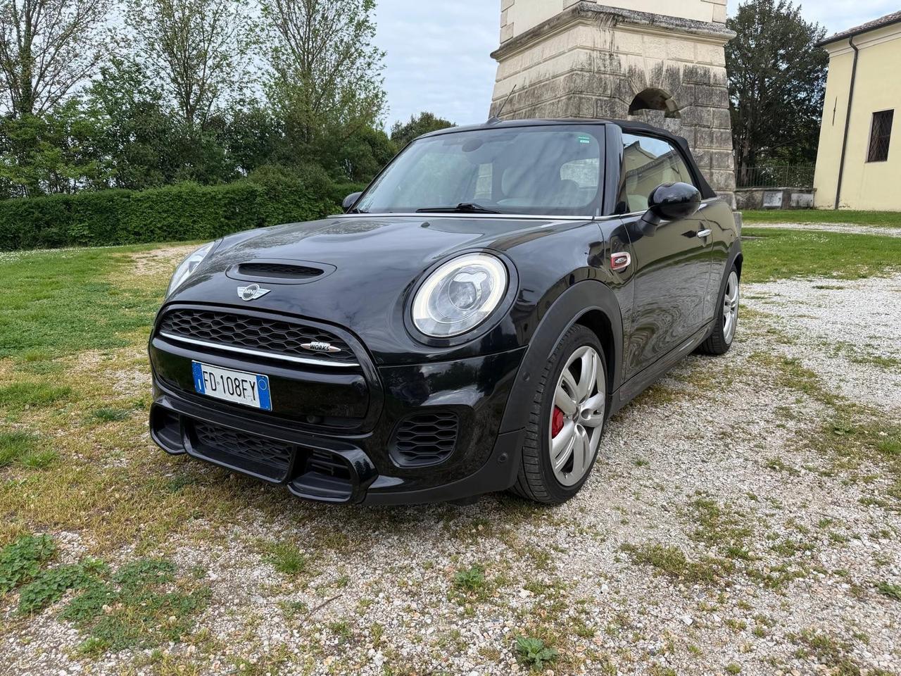 Mini 2.0 John Cooper Works Hype Cabrio