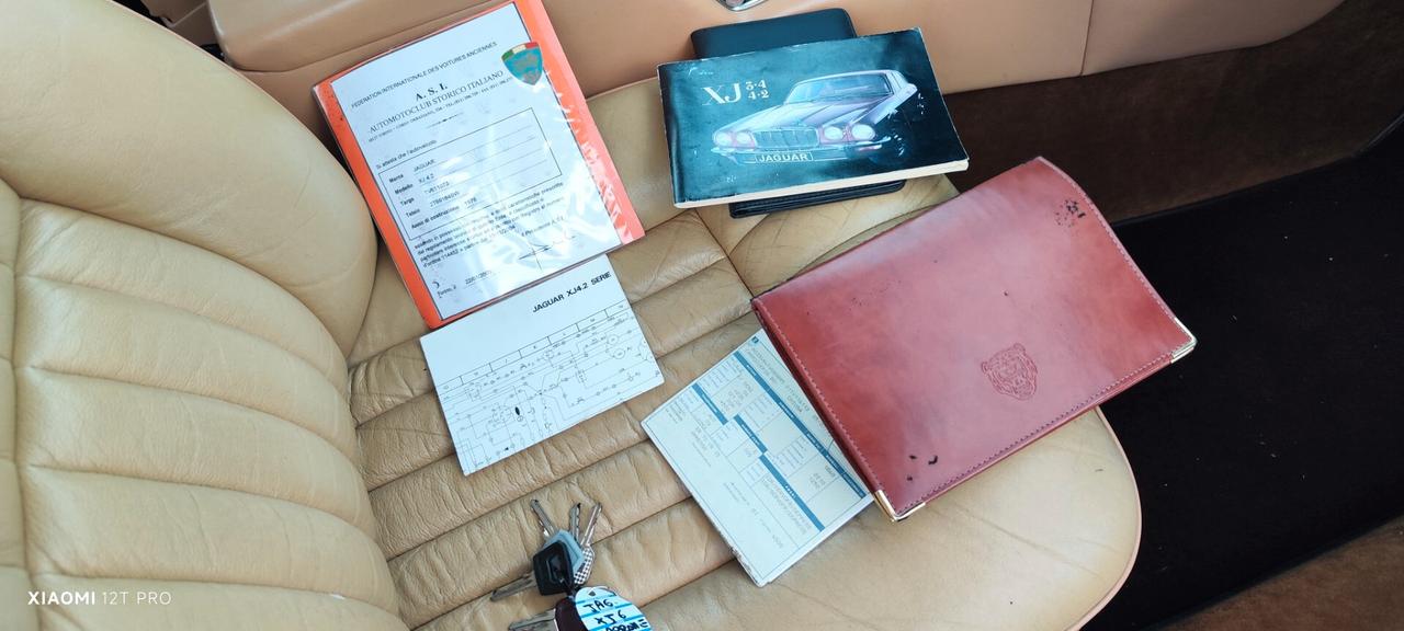 Jaguar XJ6 4.200cc 173CV (ASI-56.800KM ORIG)