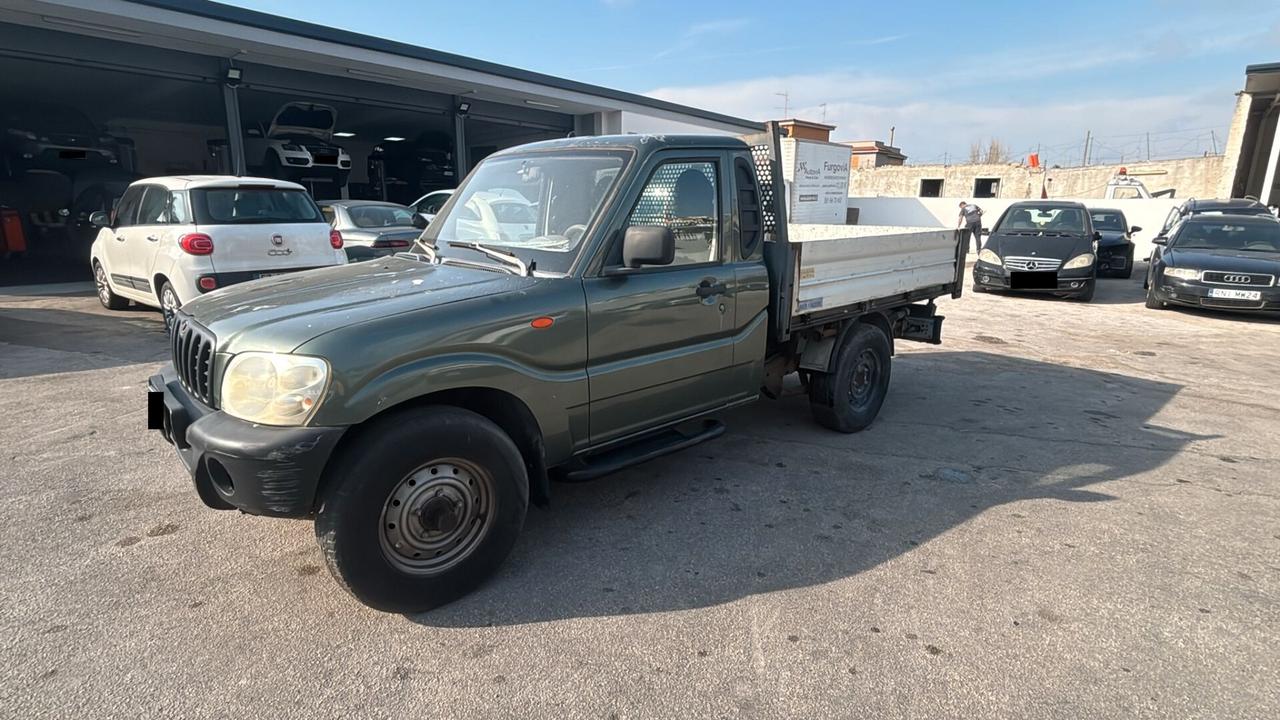 Mahindra Goa 2.5 CRDe 4WD SC Pick-Up Rib. Tril.