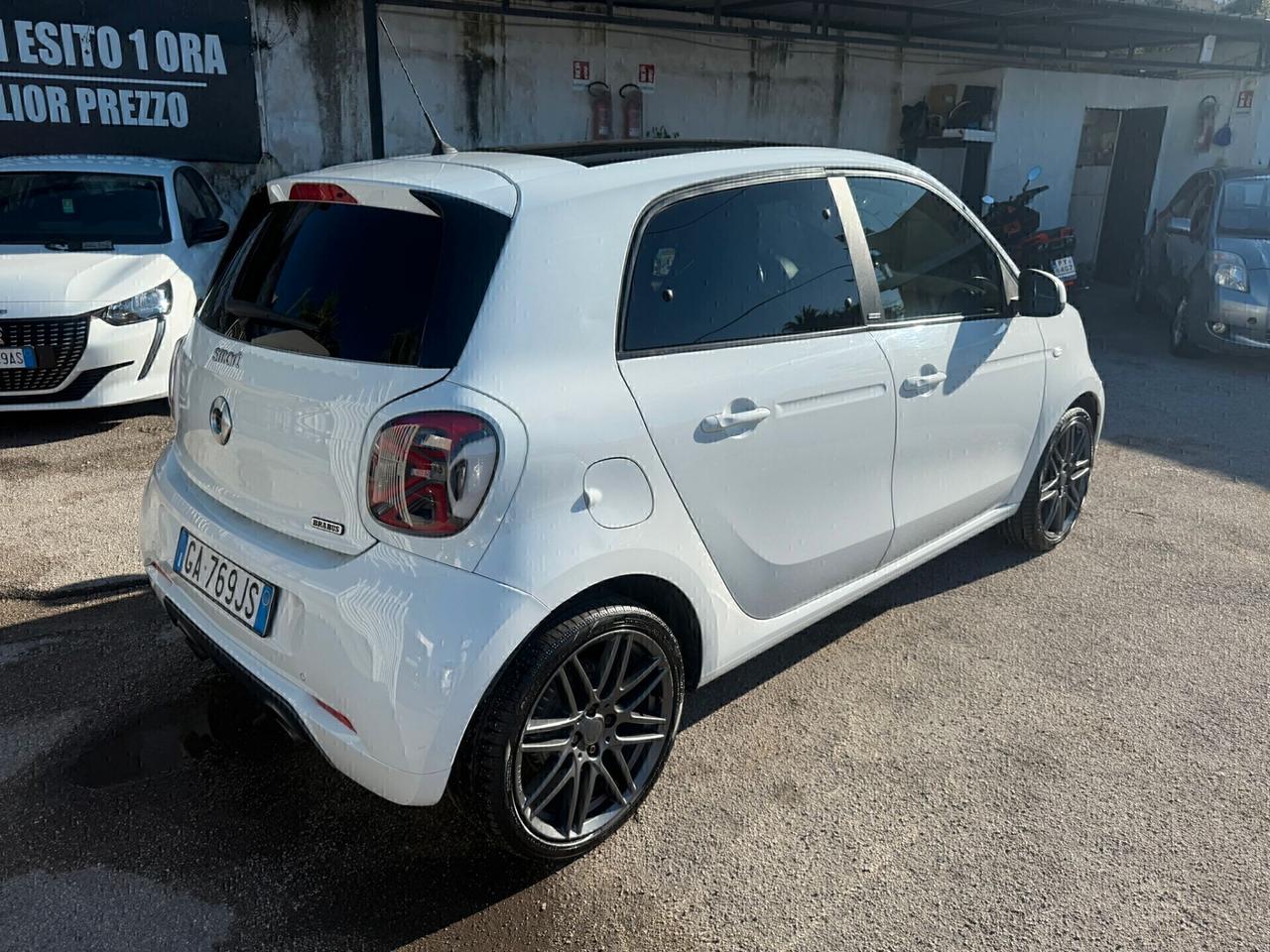 Smart ForFour BRABUS 0.9 109 CV NAVI E TETTO