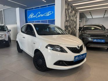 Lancia Ypsilon III 1.0 firefly hybrid Silver s&s 70cv