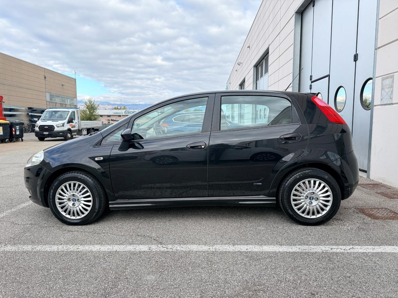 Fiat Grande Punto 1.4 Starjet 16V 5 porte Emotion
