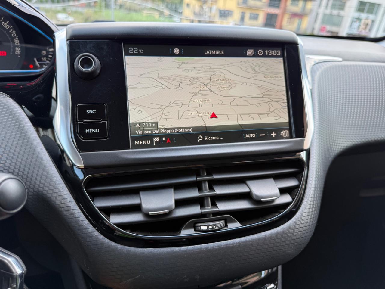 Peugeot 2008 BlueHDi 120 EAT6 S&S Allure