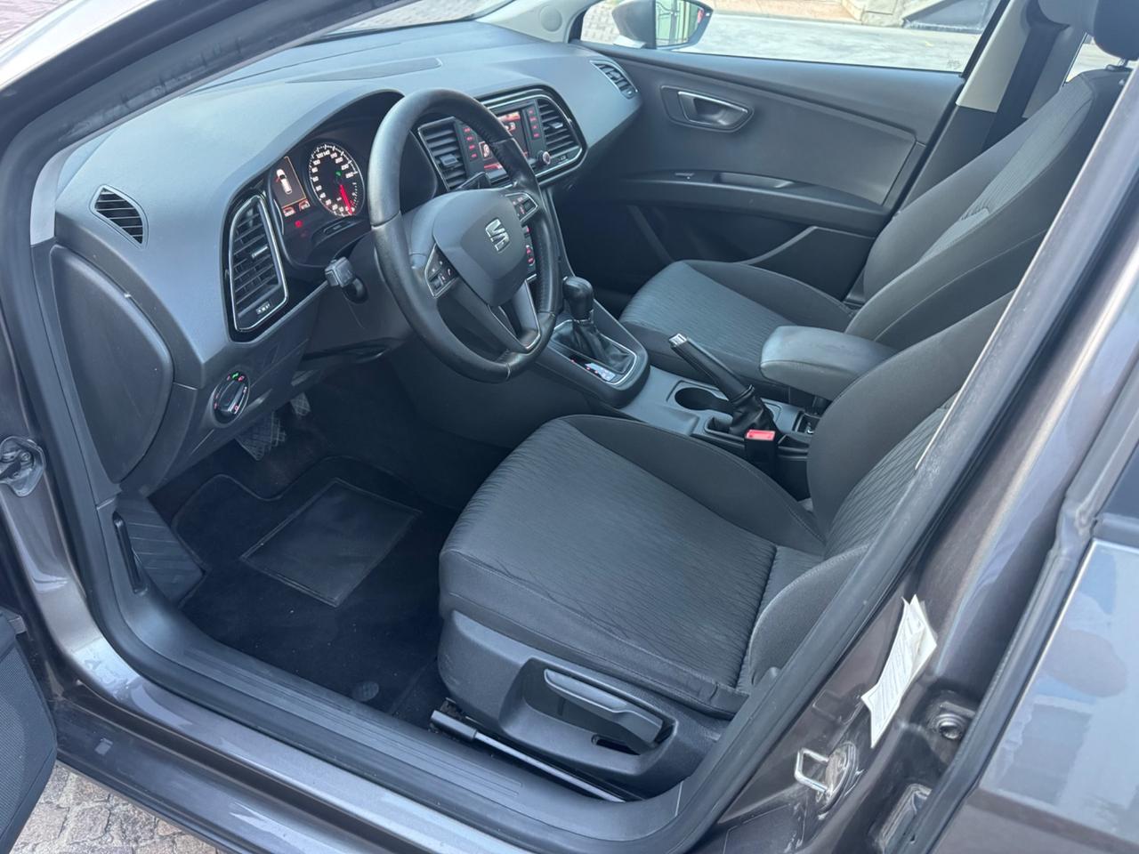 Seat Leon 1.6 TDI 105 CV DSG ST Start/Stop Style