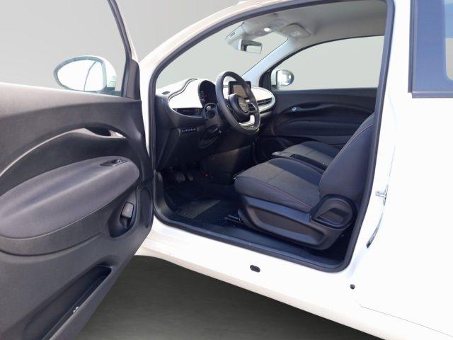 FIAT 500e Berlina 42 kWh Icon