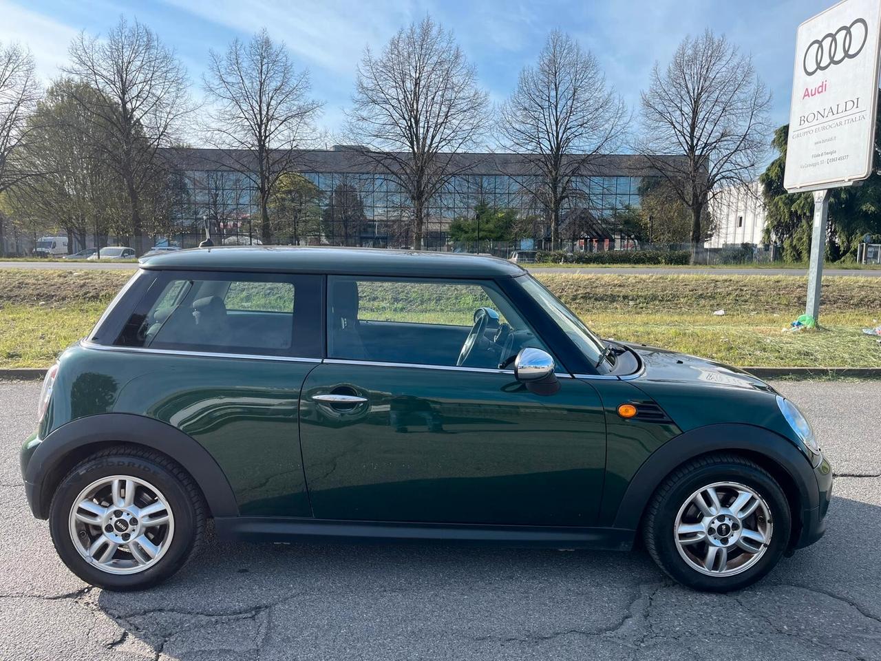 Mini 1.6 16V One (72kW)