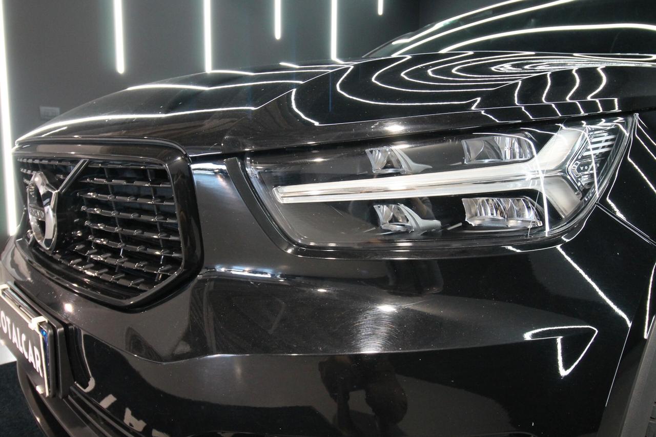 VOLVO XC40 D3 GEARTRONIC R-DESIGN 2.0 150 CV