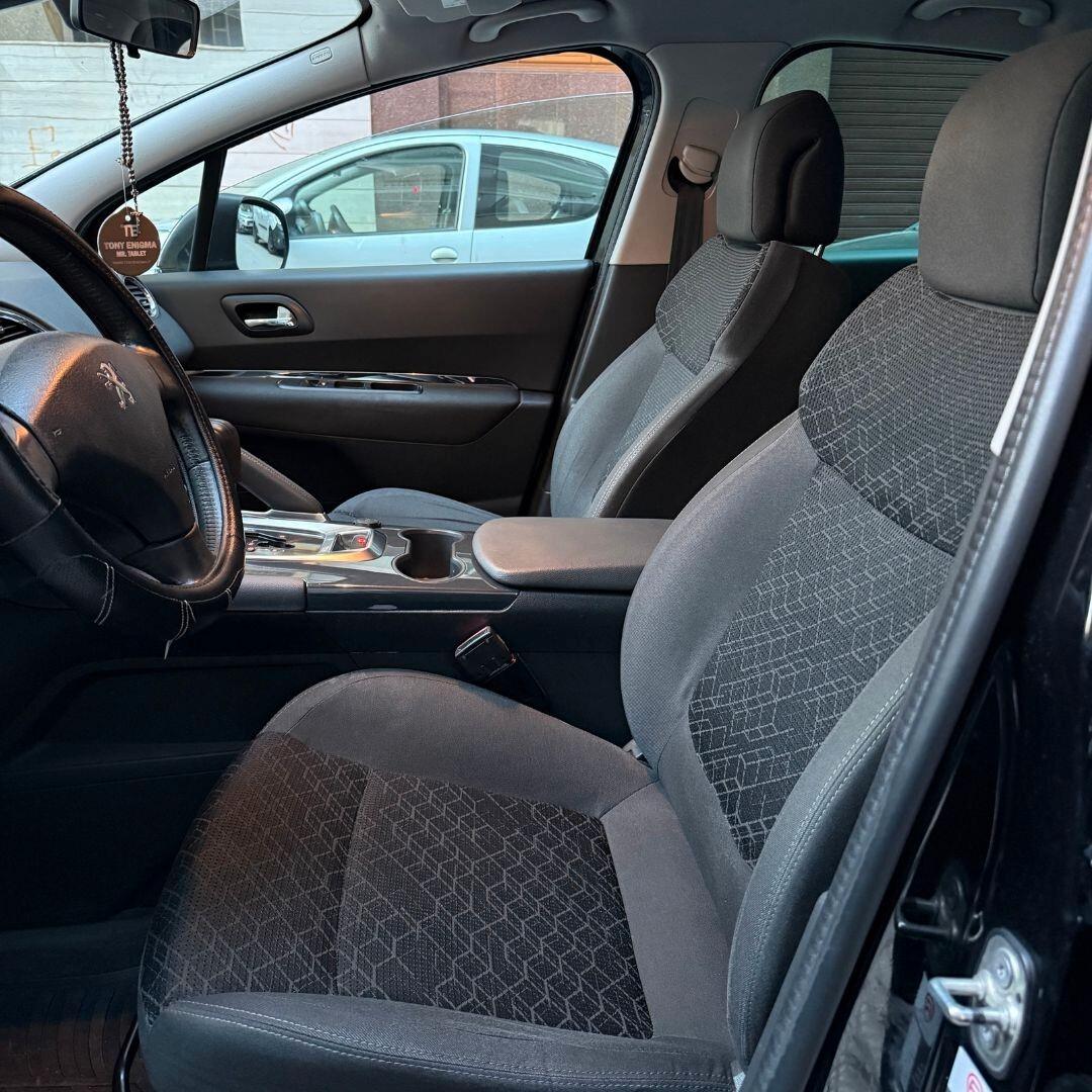 Peugeot 3008 2016 **CAMBIO AUTOMATICO**