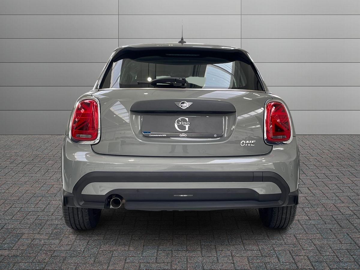 MINI Mini IV F55 2021 5p - Mini 5p 1.5 One Classic 75cv