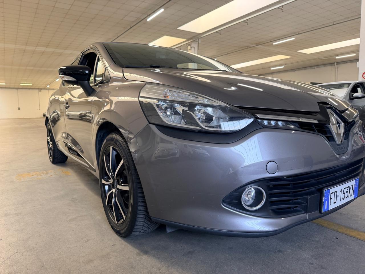 Renault Clio 1.2 75CV 5 porte Life