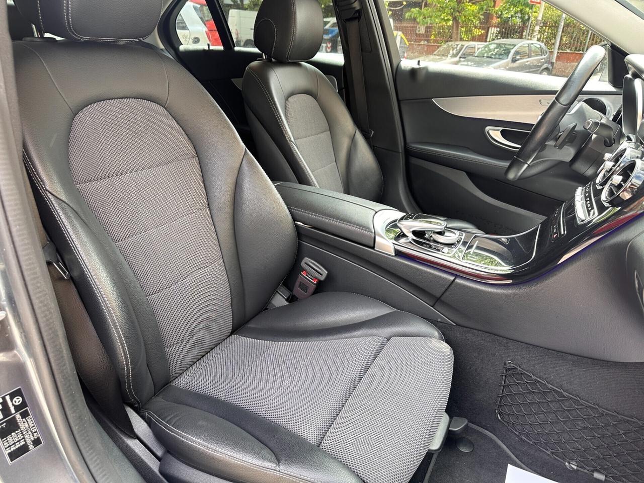 Mercedes C220 194cv Premium AMG Auto Led Matrix