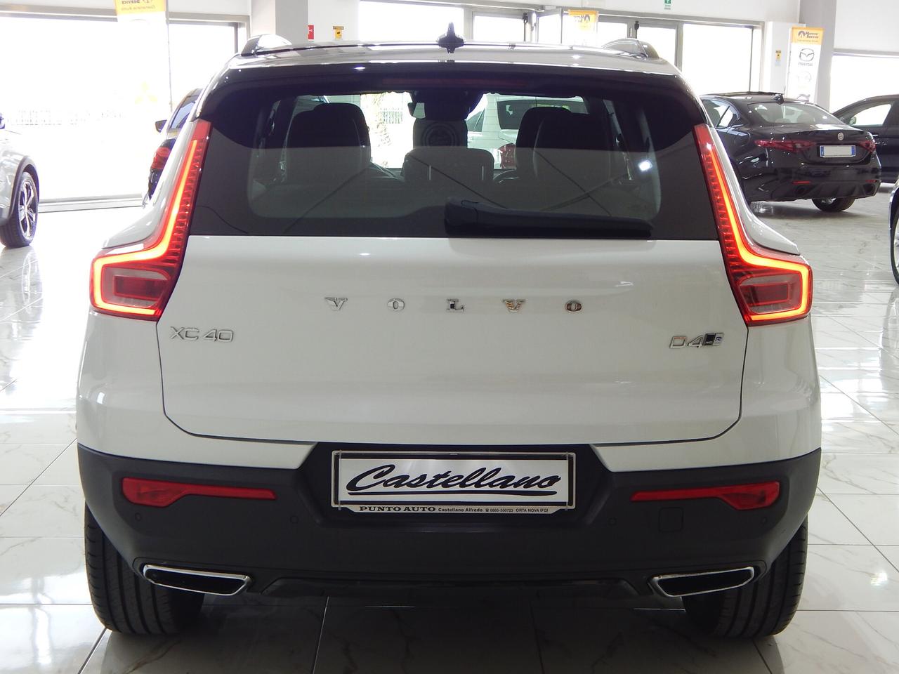 Volvo XC40 2.0 D4 R-Design AWD Geartronic NAVI-PELLE-PARK-LED