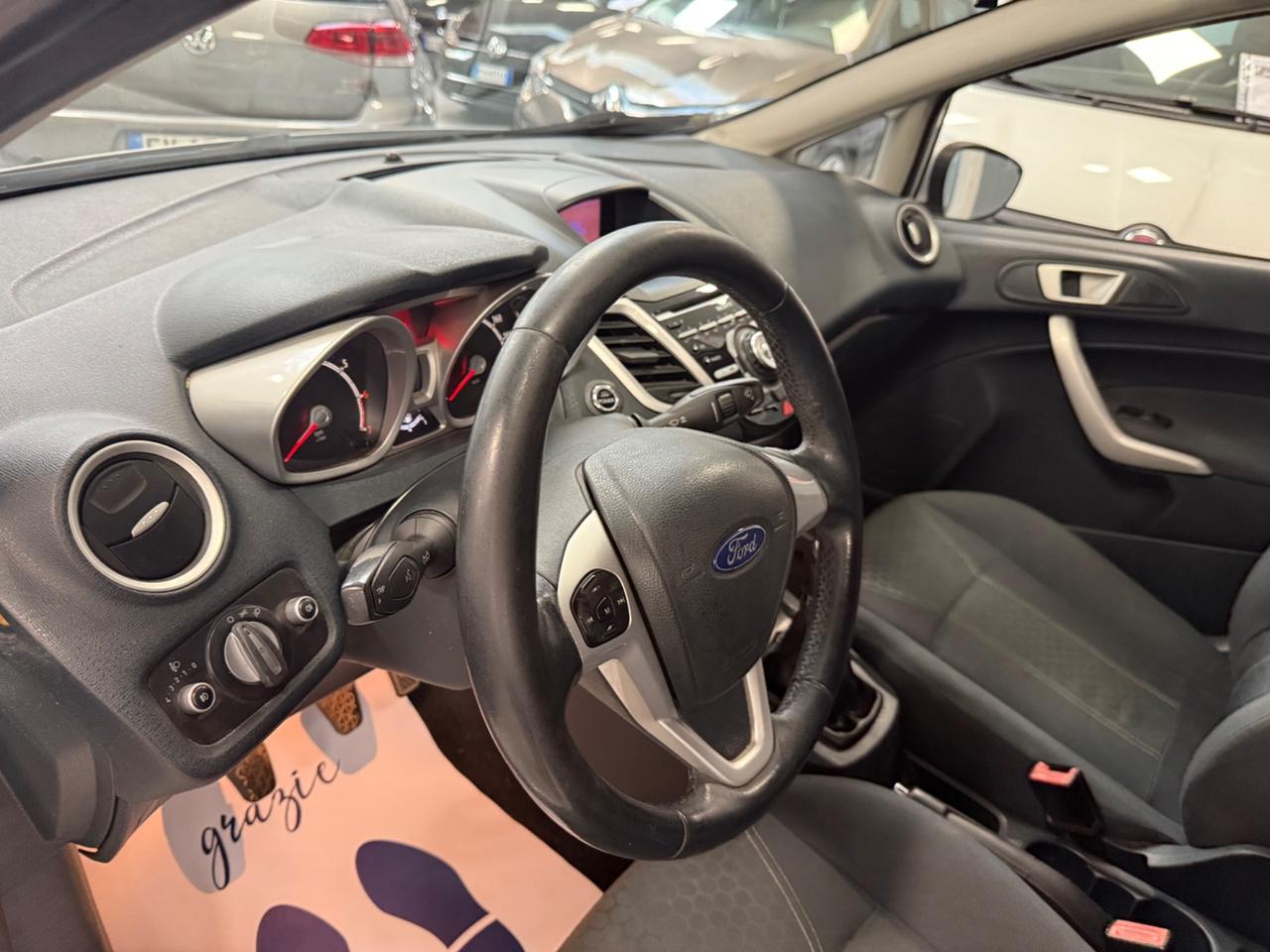 Ford Fiesta 1.2 16V 60CV 5p. Titanium Ok Neopatentati