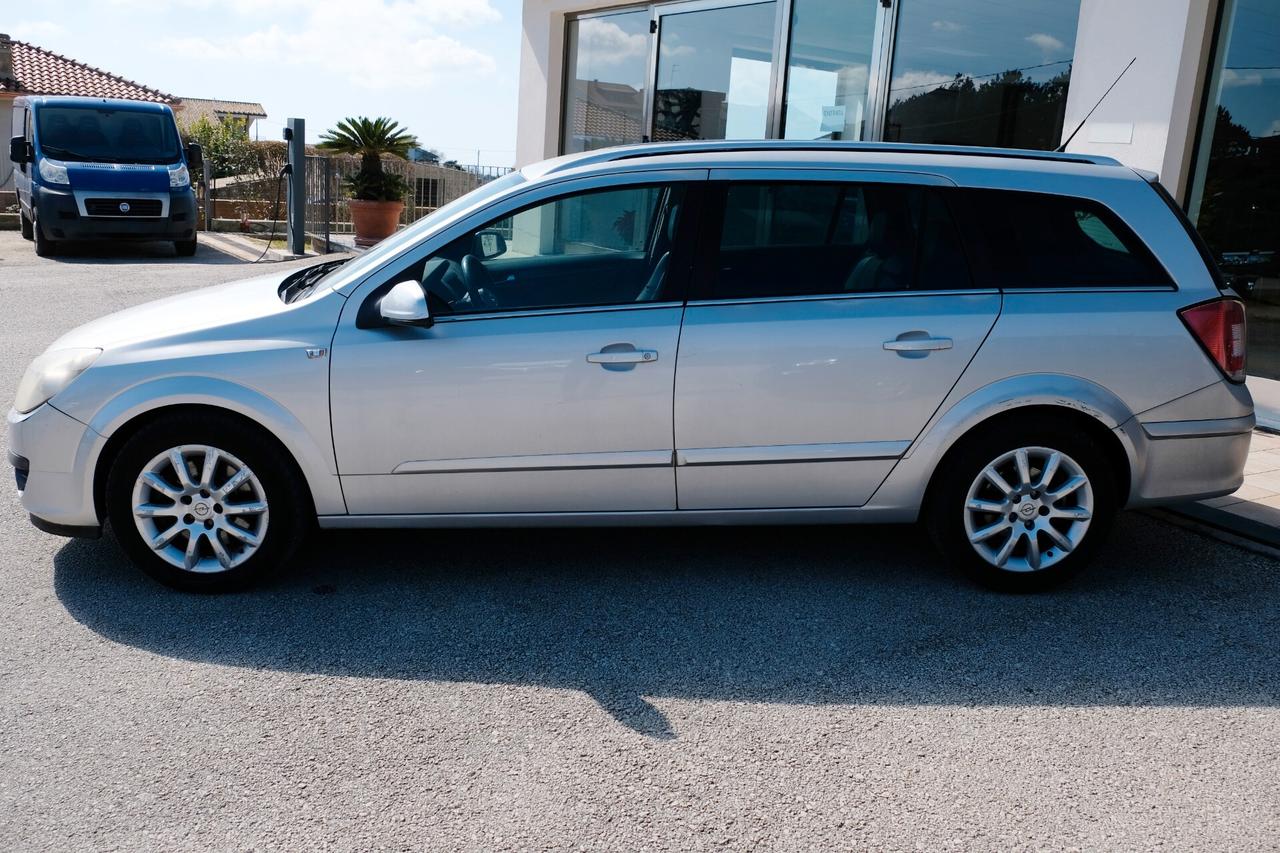 Opel Astra 1.9 CDTI 120CV