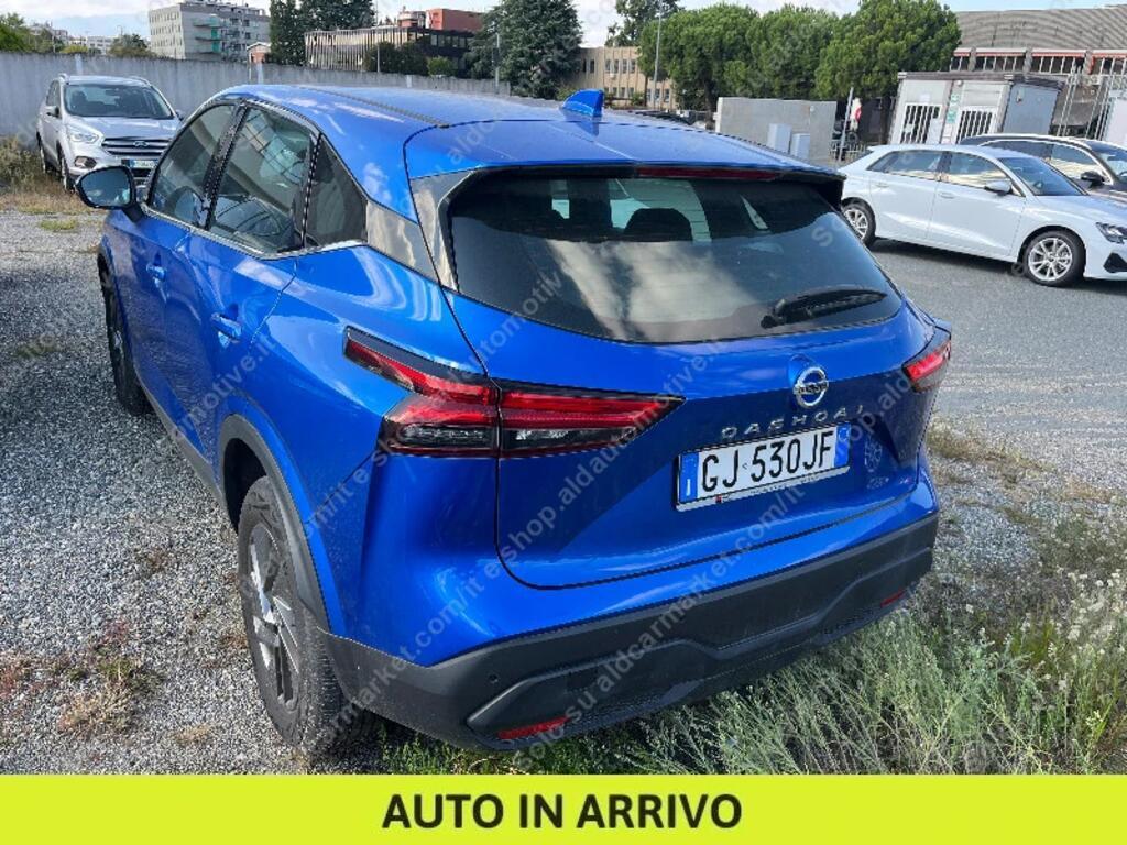 Nissan Qashqai 1.3 MILD HYBRID Business 2WD Xtronic