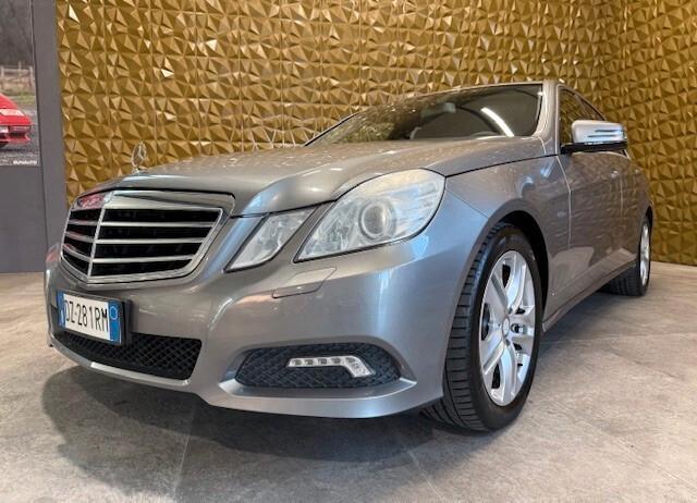 Mercedes-benz E 220 CDI BlueEFFICIENCY Avantgarde