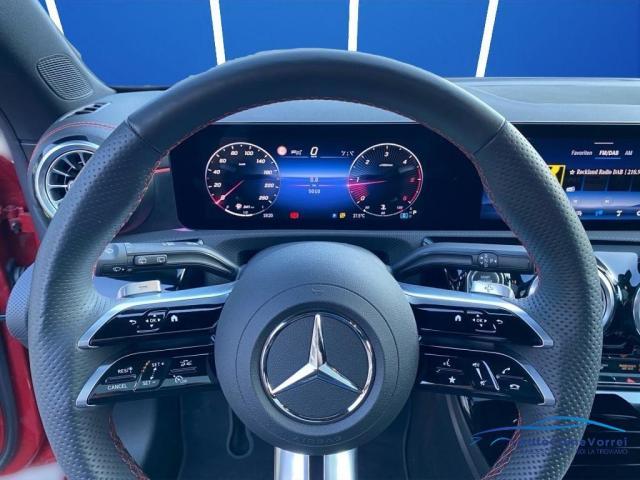Mercedes-Benz CLA 200 D Shooting Brake Premium