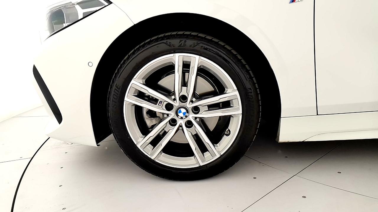 BMW Serie 1 F40 - 118i Msport Exterior 136cv auto