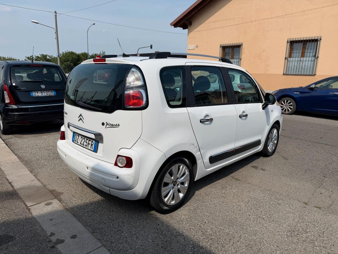 Citroen C3 Picasso 1.4 VTi 95 Exclusive Style GPL