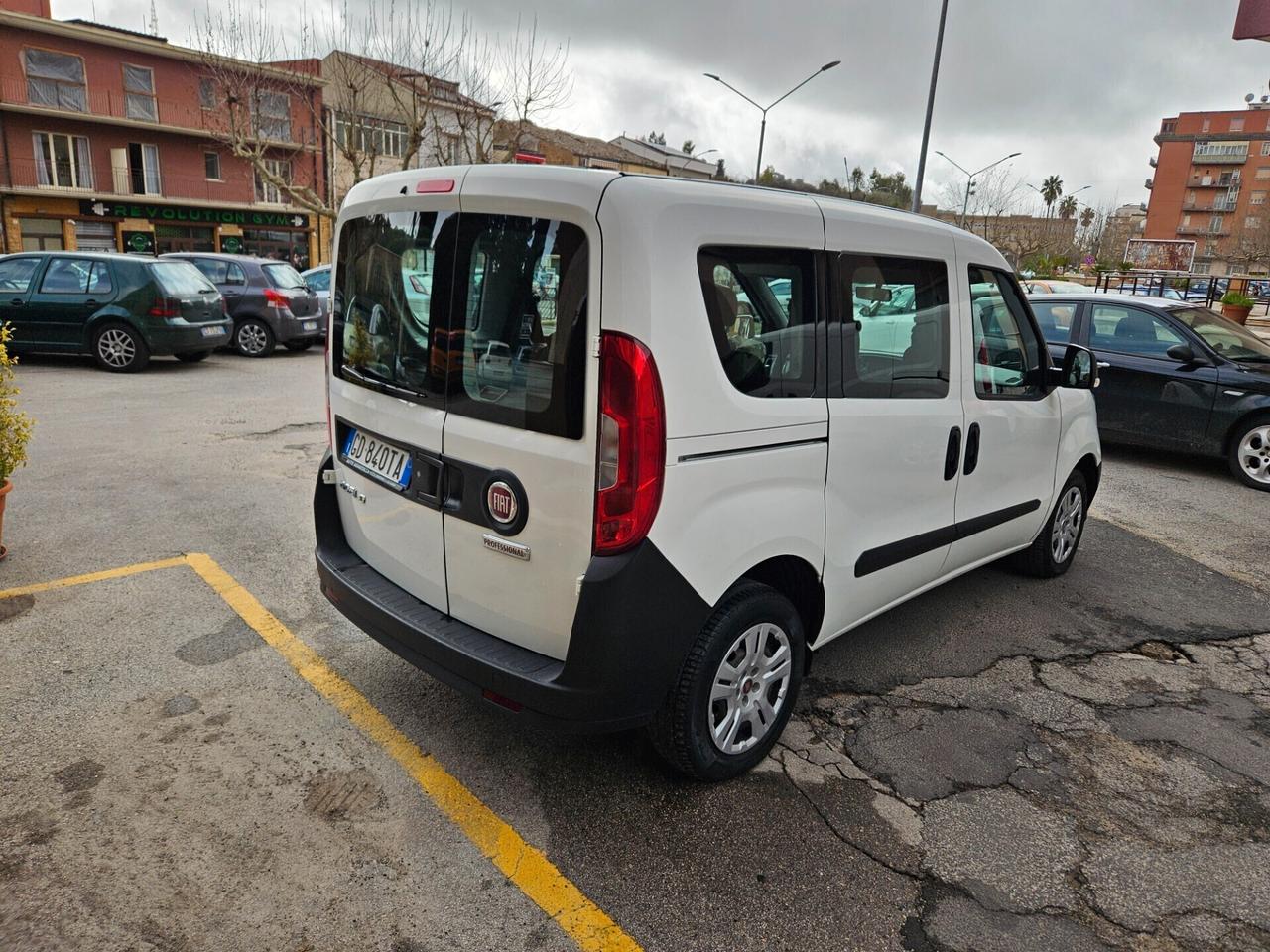 FIAT DOBLO' 1300 MJT 95 CV 5 POSTI IVA COMPRESA