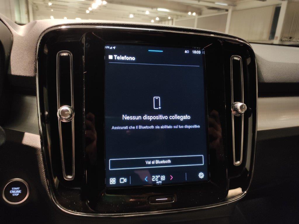 VOLVO XC40 (2017-->) - XC40 B3 automatico Core