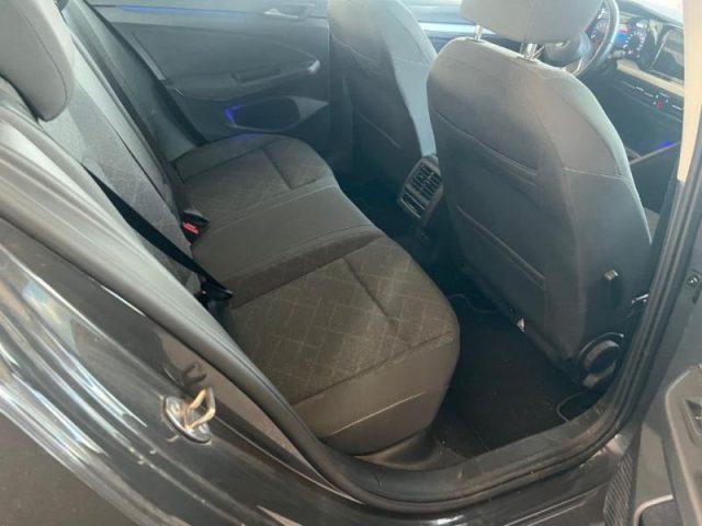 VOLKSWAGEN Golf 1.5 TGI 130cv DSG Life VIRTUAL CARPLAY TRIZONA