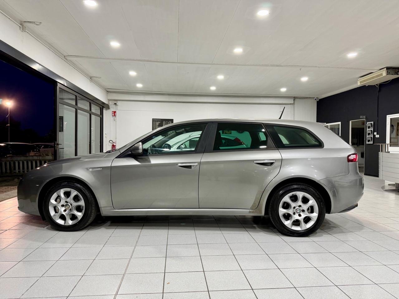 Alfa Romeo 159 JTDM PROGRESSION
